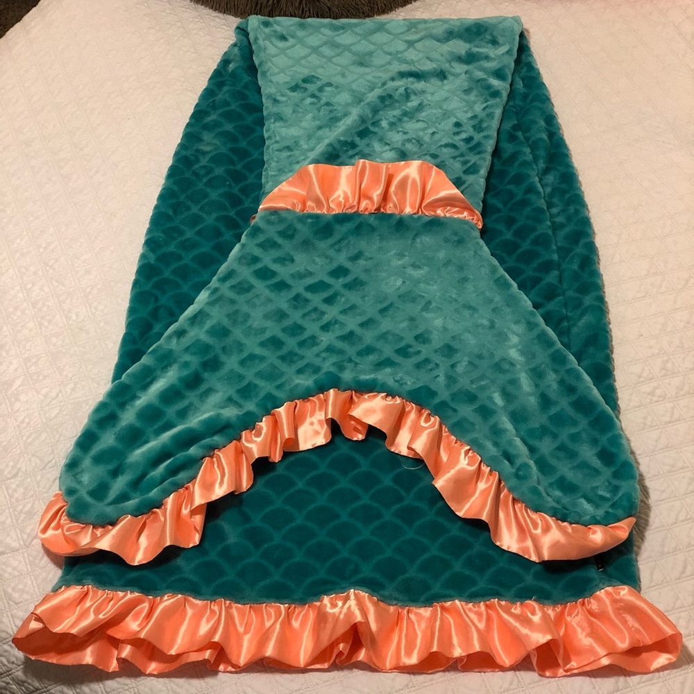 Shimmer Tail Blanket